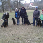 Gruppenbild, von links Antara, Anka, Moritz und Laika