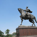 Timur Statue
