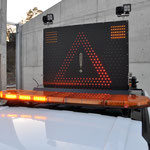 Zaugg AG Ausnahmetransportbegleit-Fahrzeug mit LED Anzeigetafel