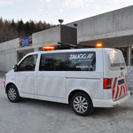 Zaugg AG Ausnahmetransportbegleit-Fahrzeug mit LED Anzeigetafel