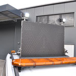 HTS Heavy Transport Service GmbH Ausnahmetransportbegleit-Fahrzeug mit LED Anzeigetafel