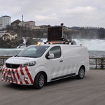 Zürcher Kies und Transport AG Ausnahmetransportbegleit-Fahrzeug mit LED Anzeigetafel