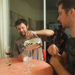 rencontre de imon (à gauche), winemaker dans une winery voisine de la notre, et brasseur à ses heures perdues, et de Joe, ancien chef cuisinier ; très bonne rencontre