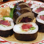 土佐巻の具は生の鰹なのです！
