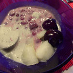 Grüntee-eis mit Bohnensauce
