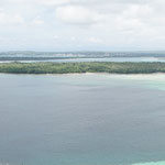 Blick von Bukit Masbait auf die Insel Kei Kecil / View from Bukit Masbait to the Kei Kecil island