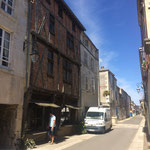 Rue de Loges - mit den ältesten Häusern der Stadt