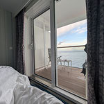 Kabine Mein Schiff 2 - Blick vom Bett nach draußen