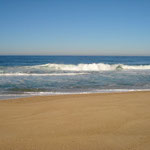 Salgado Beach, Sandstrand an der Costa de Prata Atlantik