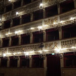 Napoli: il Teatro San Carlo