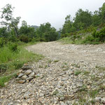 Incrociamo la strada da Valleggia