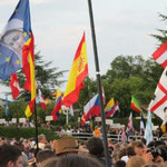 Jugendliche aus nahezu 70 Ländern der Erde sind auf dem Jugendfestival,