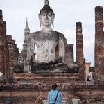 In Sukhothai's Tempelanlagen unterwegs