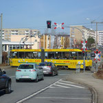 Linie 1 Straßenquerung in Königshufen