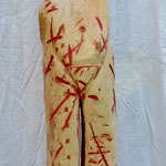 "SHE AND HER RAPIST" SCULPTURE SUR BOIS ET PEINTURE H.200 2019 Philmari ROJOUAN Artiste peintre Nantes