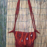 Tasche mit Spiegelscherben