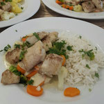 Fisch-Gemüse-Pfanne mit Reis