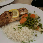 Fisch mit Kaisergemüse und Reis