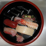 地魚入にぎり1100円