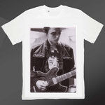 PETER DOHERTY WEARS PETER DOHERTY - PRINT ON TSHIRT ANNE M MCCLOY 2010