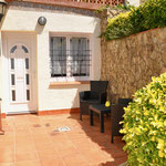 Eingang und Terrasse Apartment 