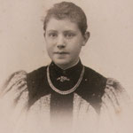 Helena Woge 1865-1925