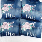 spijkerjasjes voor alle bruidsmeisjes een mooi effect, aim your wedding