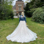 spijkerjasje voor klassieke bruid, waar te koop? Aim your wedding