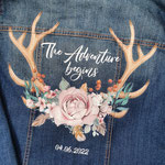 gewei en bloemen op jeansjackje voor bruid, aim your wedding