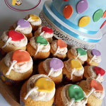 Ballonnen cupcakes met kletsmajoortoef