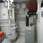 Stiebel Eltron Grundwasserpumpe mir 1000 L Durchlaufspeicher