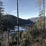 ... und stiegen entlang der Aufstiegsroute wieder ins Tal ab