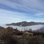 Wie Inseln schienen sich die umliegenden Berge aus dem Nebel zu erheben - hier zum Beispiel das Dürre Eck