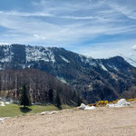 Uns gegenüber: Der Gaisberg und das Dürre Eck