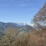 ... auf der sich erste schöne Ausblicke ins Tote Gebirge boten