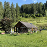 Vorbei an der Lippenbauernhütte