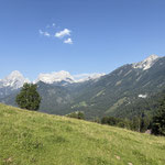 Hier boten sich erste beeindruckende Ausblicke auf den Prielkamm des Toten Gebirges