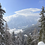 Zu unserer Rechten hielt sich der Grimming noch immer unter dichten Wolken versteckt