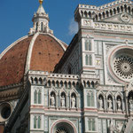 Florenz, 1 Stunde entfernt, ein Besuch sollte im voraus gut geplant sein