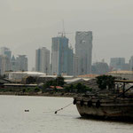 Skyline Bangkok vanop Chayo Praya