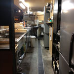 鍋割烹空き地の厨房