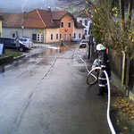 Mühevolle Reinigungsarbeiten.