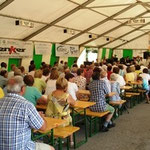 Feldmesse am Sonntag.
