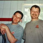 unsere beiden Profi-Installateure: Reinhard und Hannes