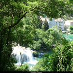 Le parc de Krka compte sept chutes le long de son parcours, certaines atteignant plus de 59 mètres de haut.