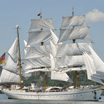 Gorch Fock war das Pseudonym des Schriftstellers Johann. Er schrieb plattdeutsche Seemannsgeschichten Wilhelm Kinau (1880–1916).