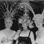 1950 January with Lana Turner and Loretta Young at a masked ball in favor of the St.John's Hospital