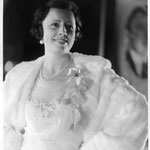 1931 - at the premiere of "Consolation Marriage"
