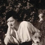 1932