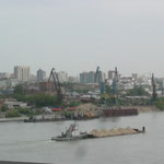 Novosibirsk hat 1,7 Mio Einwohner und liegt am "Fluss in Sibirien - 2 Buchstaben"